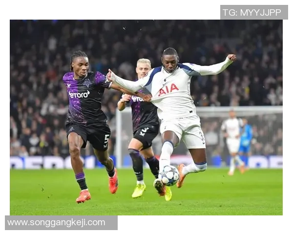 足总杯精彩对决本菲卡与热刺战成平局乌龙球成比赛转折点引发转会热议