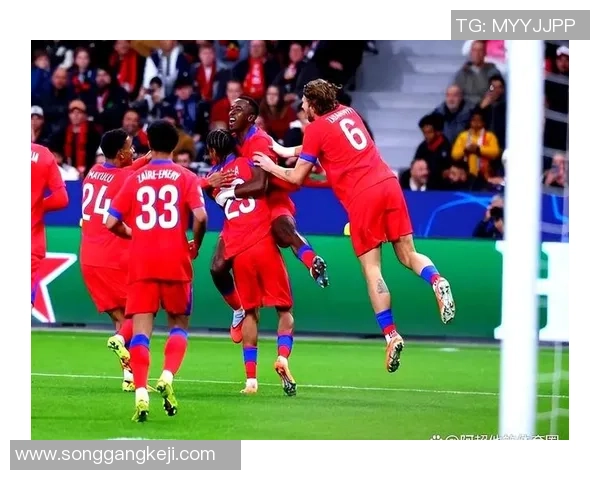 欧冠激战：马竞狂胜波尔图六球大捷引发全场轰动解析