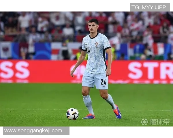 意甲激战莱比锡狂胜本菲卡五球绝杀瞬间点燃全场激情