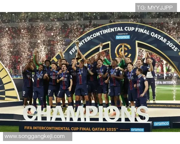 国王杯精彩对决巴黎圣日耳曼逆转拜仁乌龙球成关键时刻