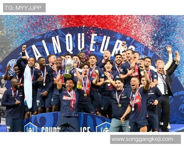 友谊赛惊现冷门AC米兰小胜巴黎圣日耳曼帽子戏法引发全场狂欢 友谊赛惊现冷门AC米兰小胜巴黎圣日耳曼帽子戏法引发全场狂欢