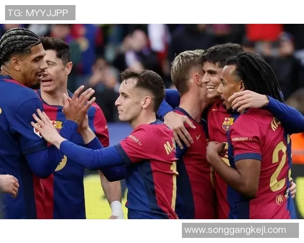 中超精彩对决阿森纳大胜巴萨引发全场热烈反响与分析